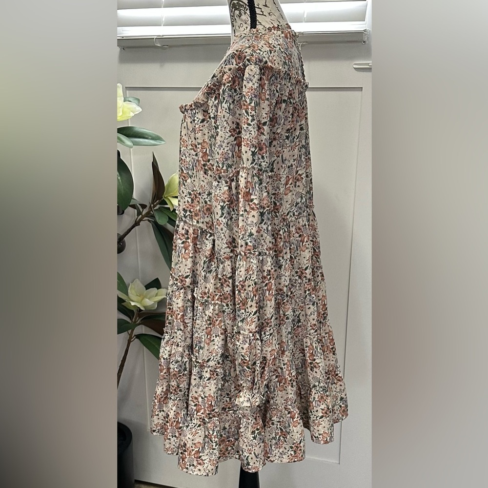 Floral Long Sleeve Dress ๐ท - Picture 4 of 16